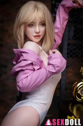 Slim 169cm S39 Layla Silicone Wife