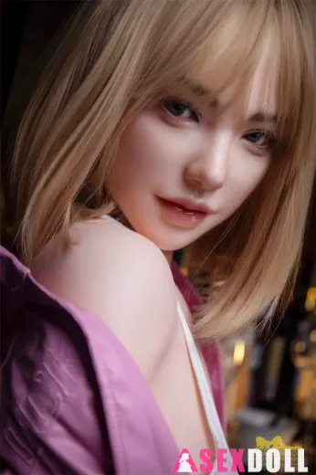 Slim 169cm S39 Layla realistic silicone sex doll